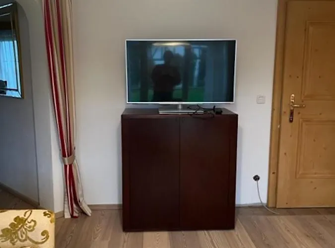 Berghaus Apartment *